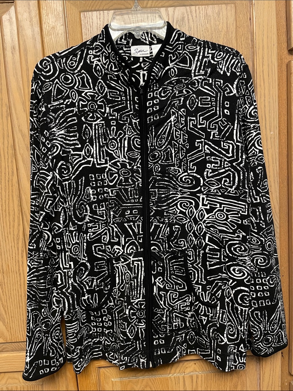 Chico's Spa Black and White Abstract Print Top